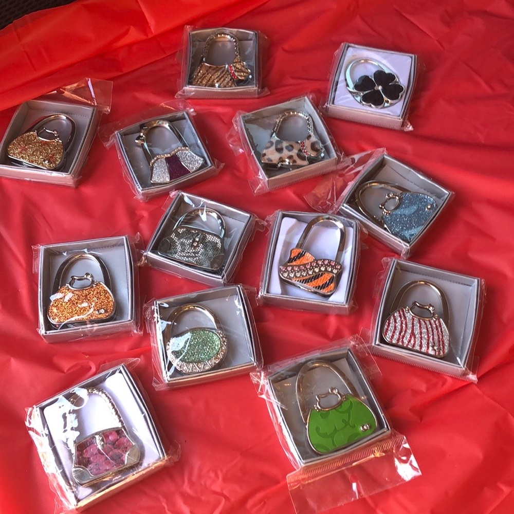 Pocketbook holders